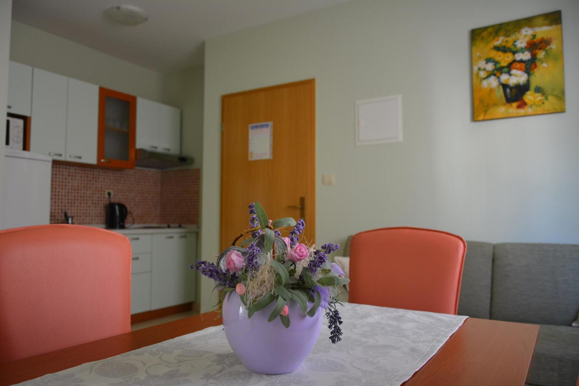 Apartmani Vujcic Makarska Dış mekan fotoğraf